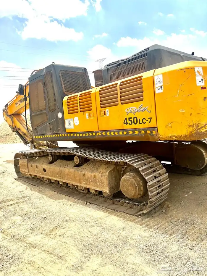 بوكلين حفار هونداي 450 موديل   2011-2012 3