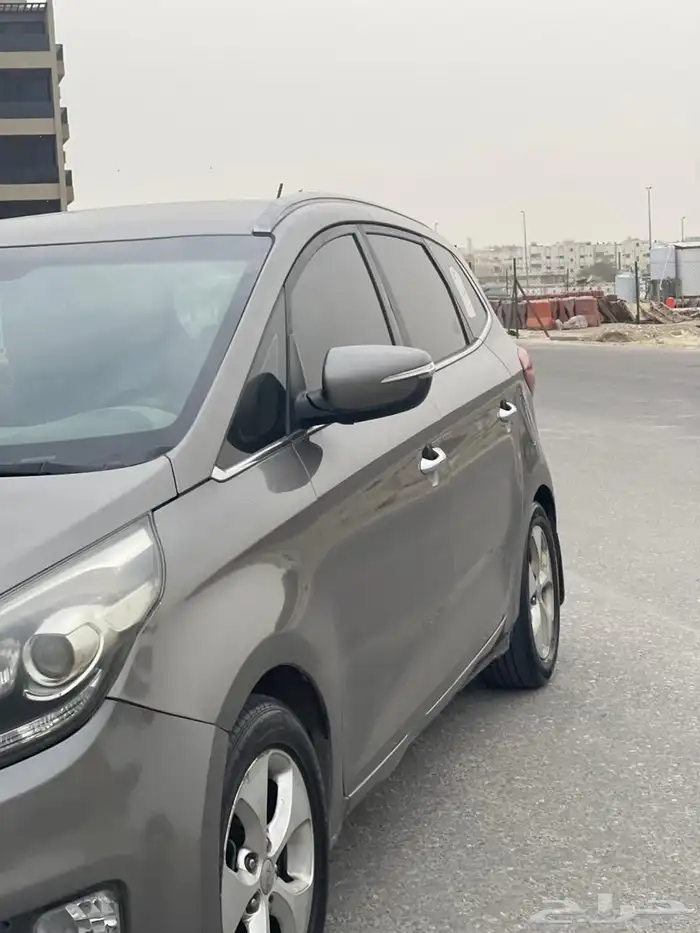 كيا كارينر 2016 1600 Cc 22