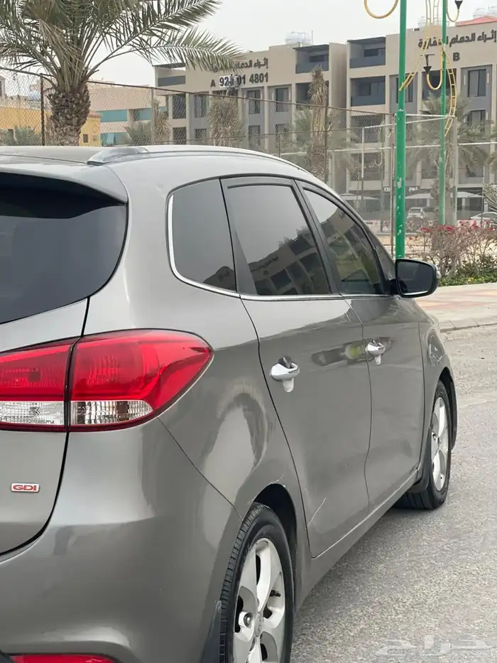 كيا كارينر 2016 1600 Cc 6