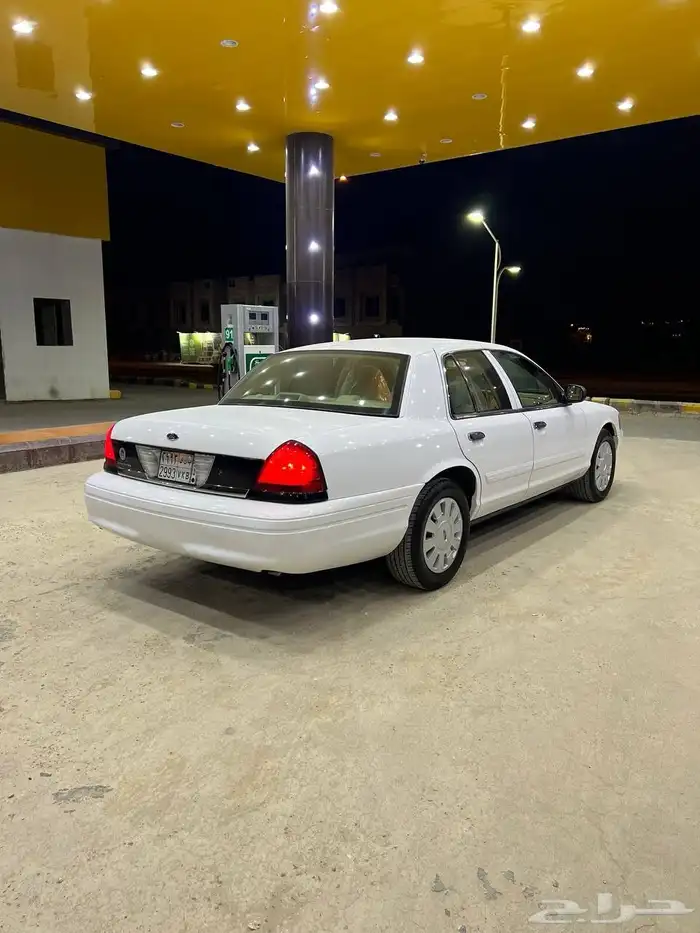 فورد فكتوريا 2011 بوليسي بدي وكالة 4