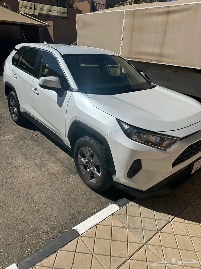 راف فور 2023 دبل مكينه 2000 وموفر بنزين شبه جديد مشمي 29000 2