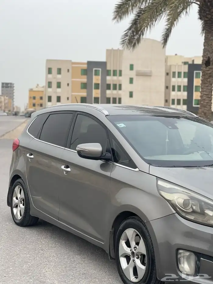 كيا كارينر 2016 1600 Cc 11