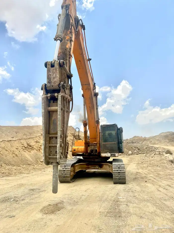 بوكلين حفار هونداي 450 موديل   2011-2012 0