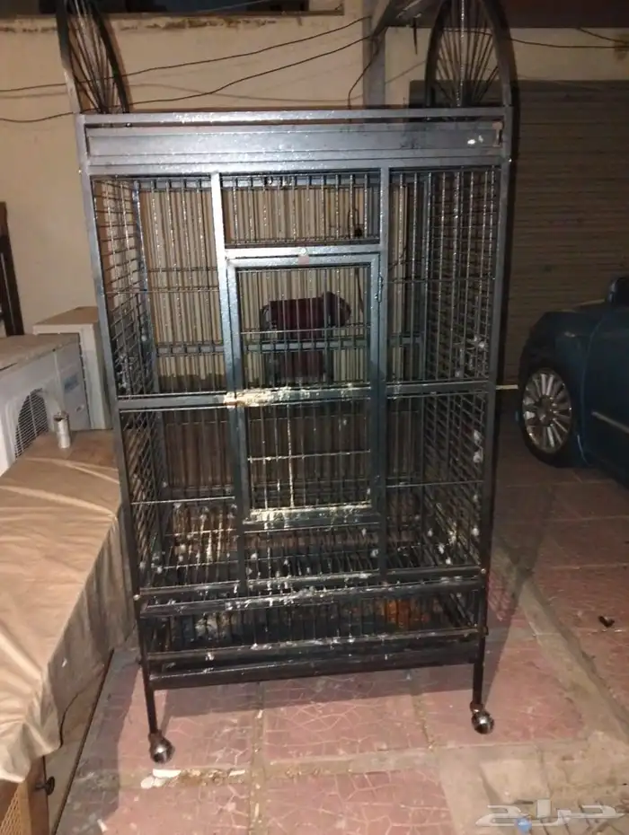 للبيع قفص كبير للمكاو او لي انتاج الكاسكو 3
