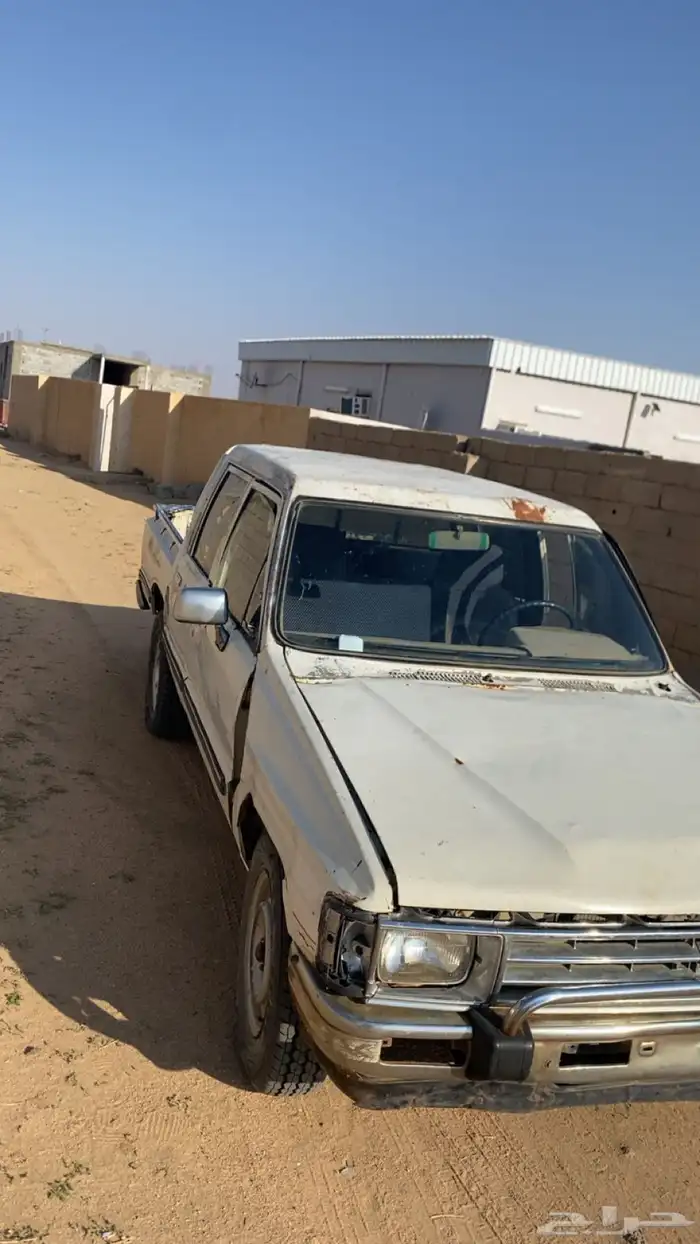 هايلكس مسقط موديل 87 5