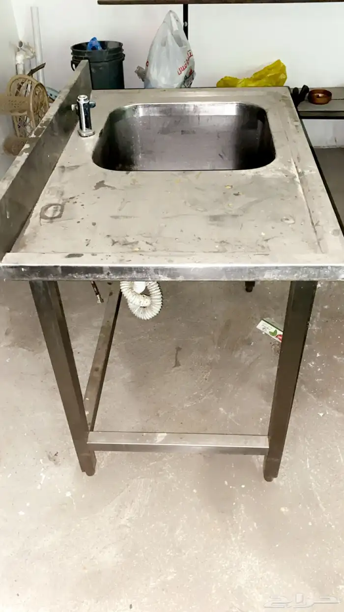 معدات مطعم 0