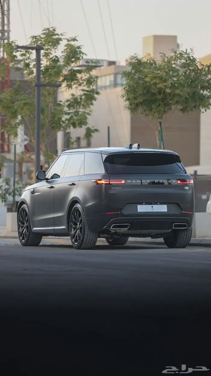 اقل سعر بالسوق رنج روفر سبورت 2023 3