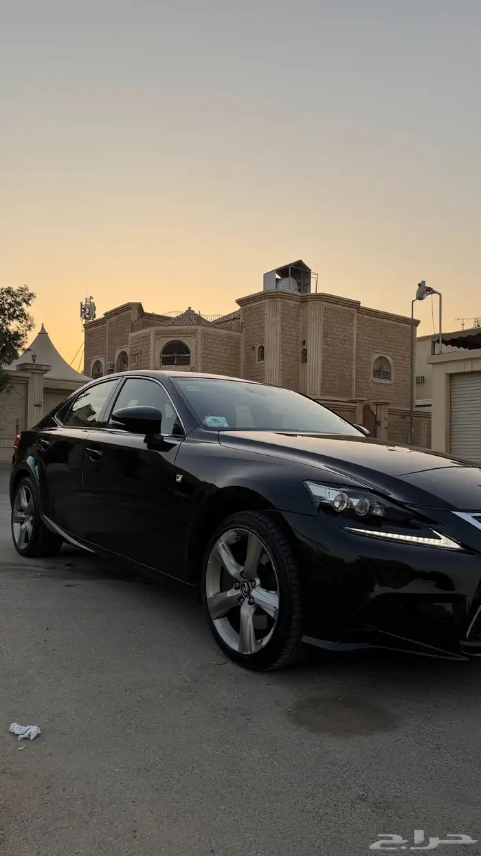 لكزس is2016 بدي وكاله 11