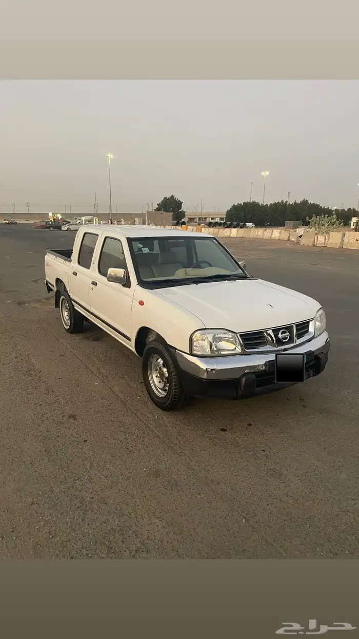 للبيع نيسان ددسن 2015 0