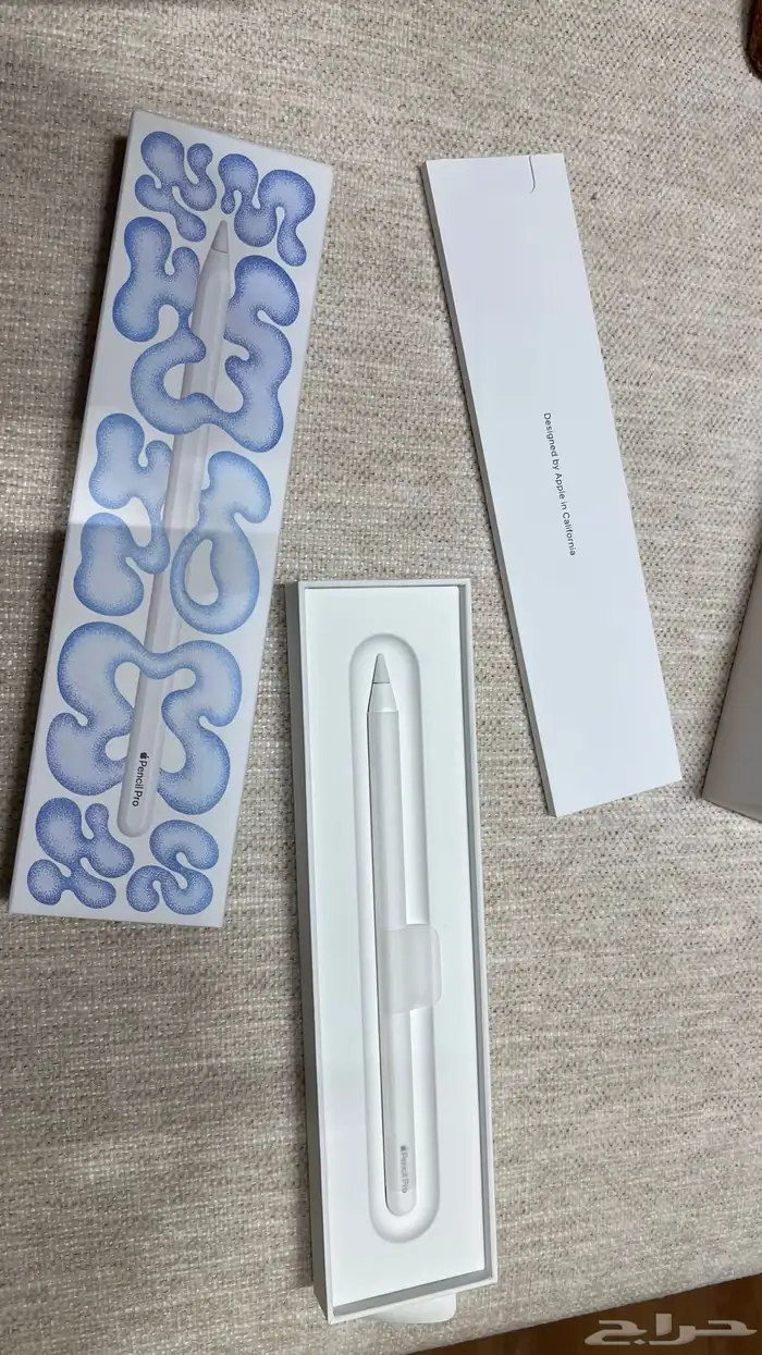 ايباد اير 13 انش بمعالج M3 مع Apple Pencil Pro 4