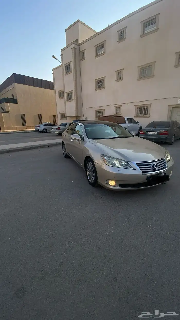 لكزس 2011 26