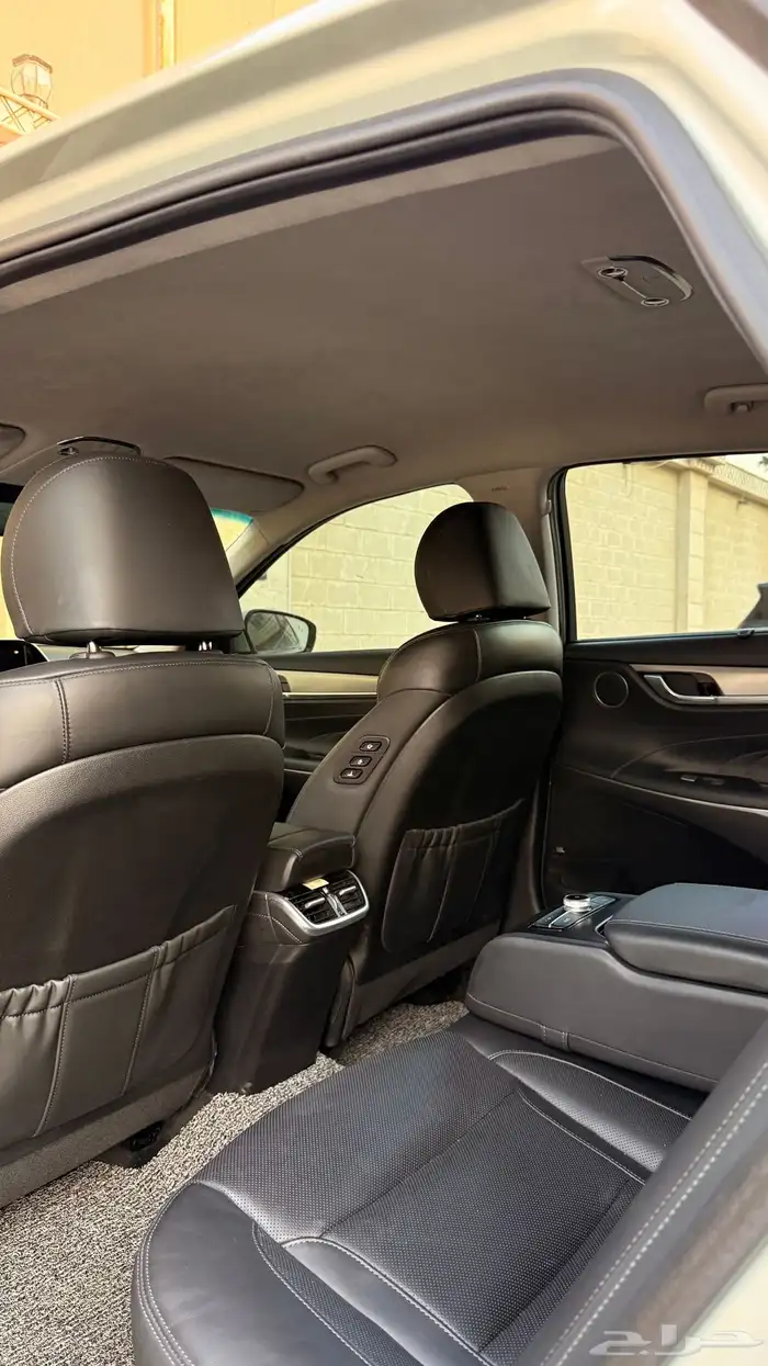 هيونداي ازيرا 2020 ( بنزين ) v6 فل كامل 18