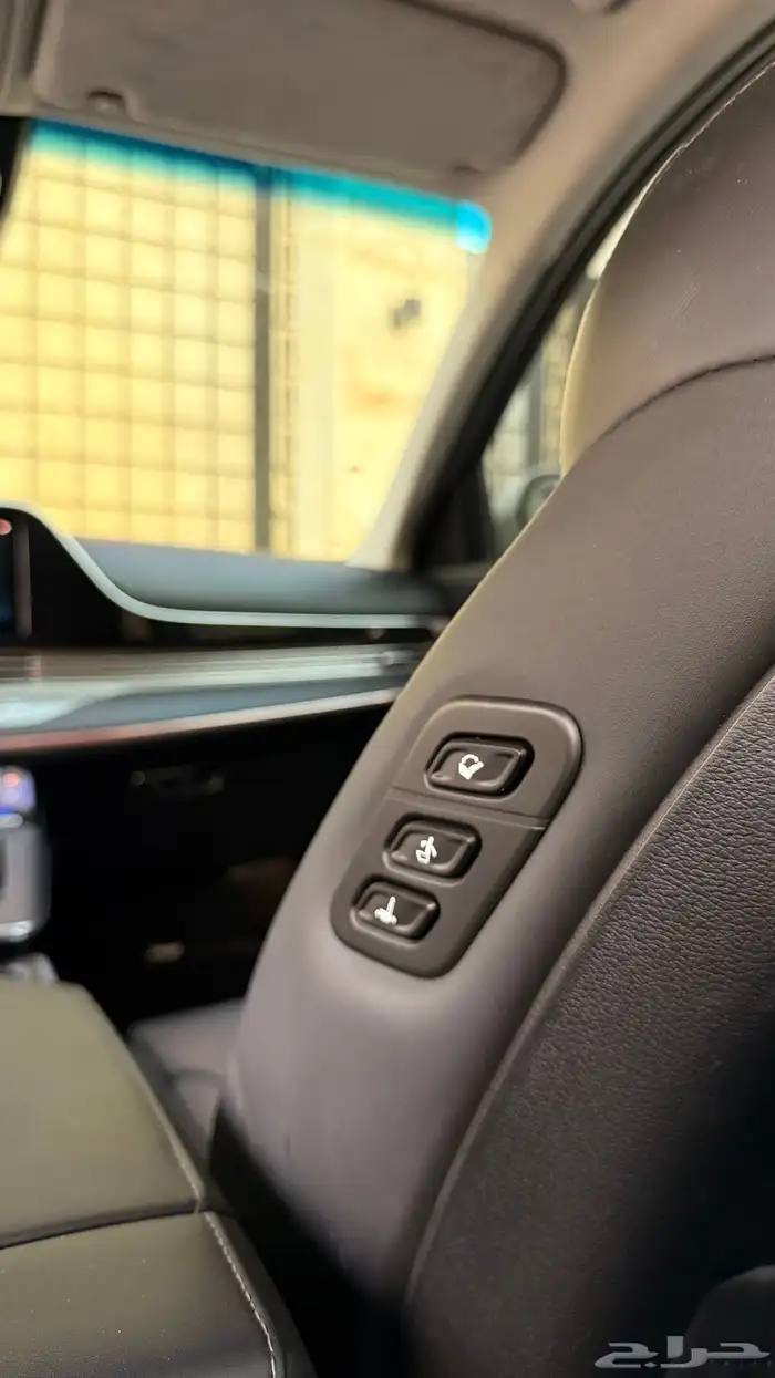 هيونداي ازيرا 2020 ( بنزين ) v6 فل كامل 20