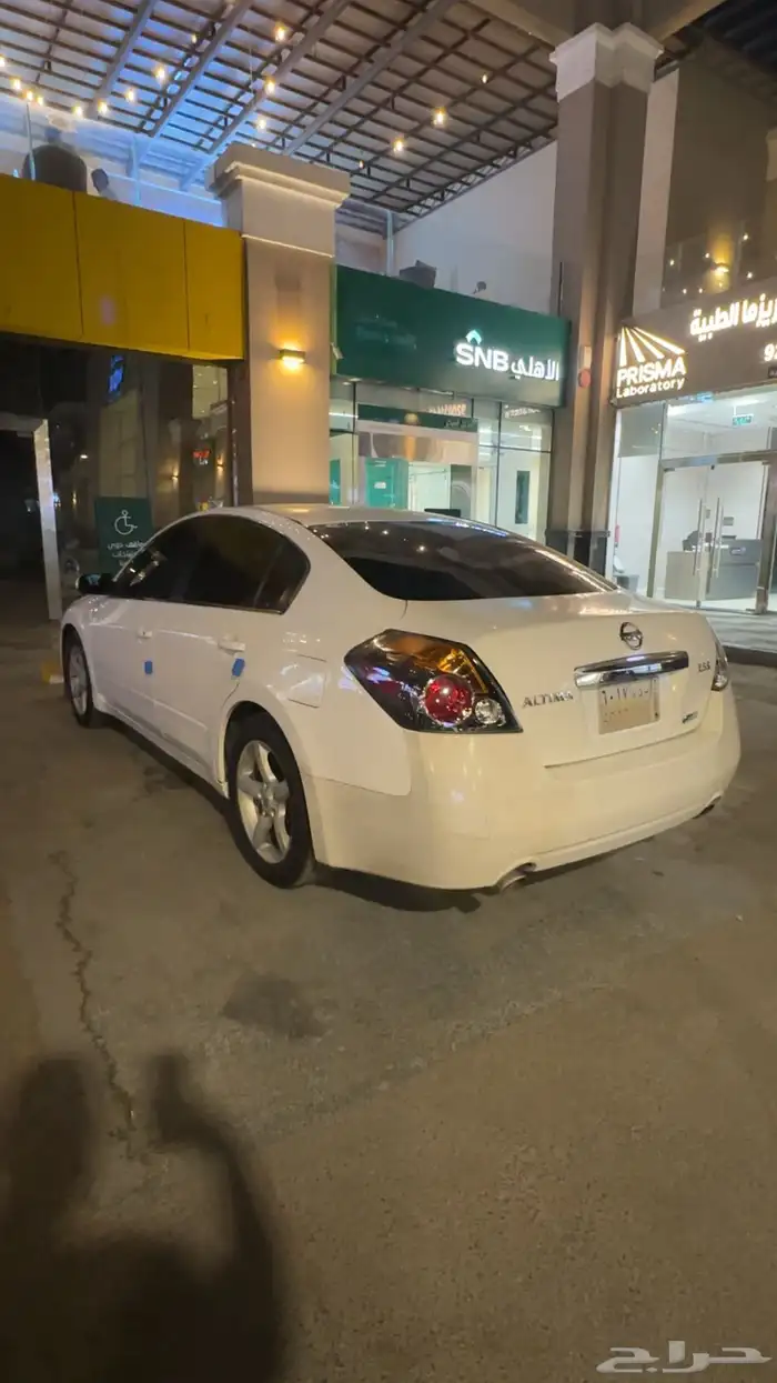 للبيع نيسان التيما 2010 3