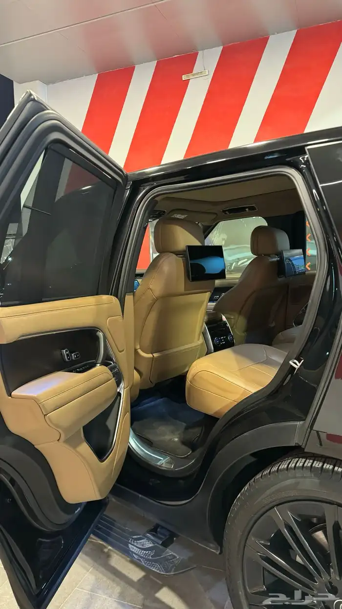 رنج روفر اوتو بيقرافي V8 2023 فل كامل 6