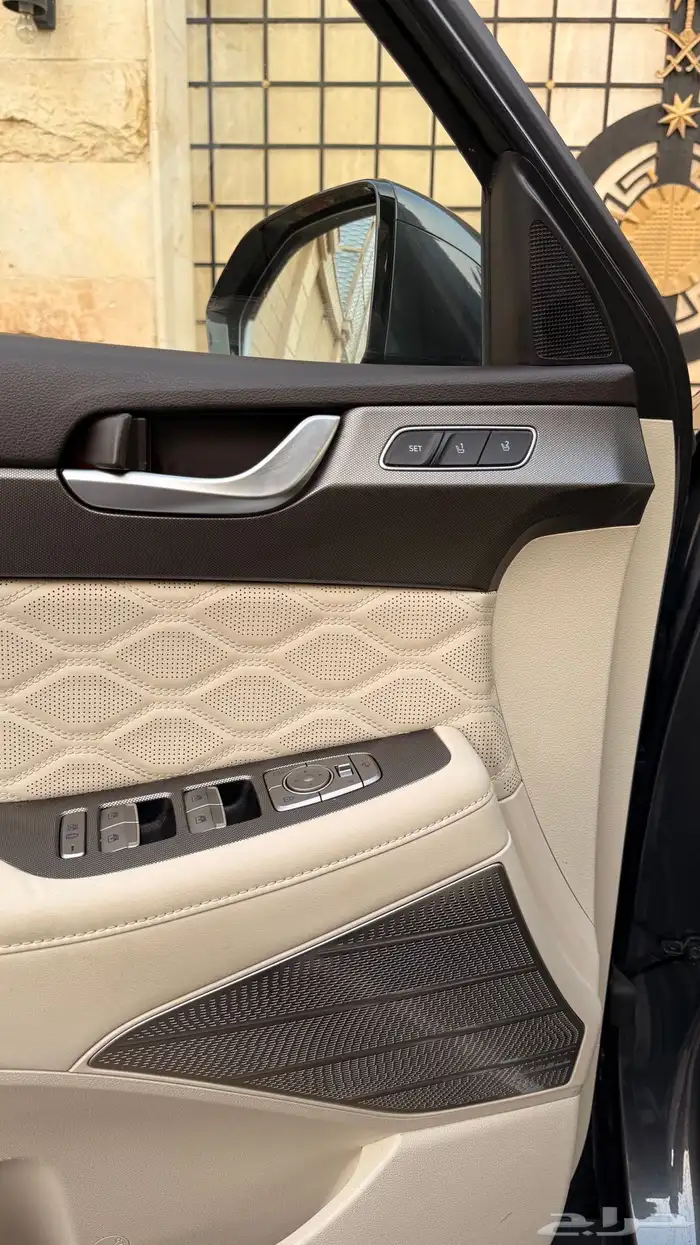 هيونداي باليسيد 2022 ( بنزين) v6 فل كامل 9