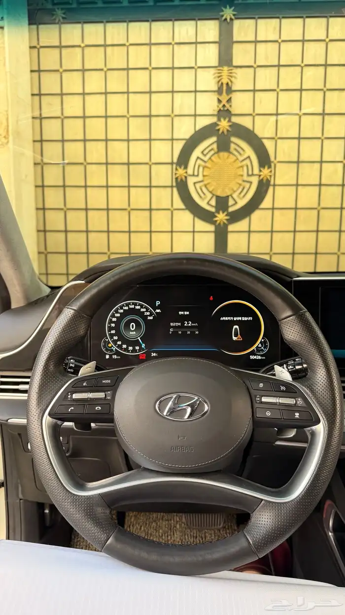 هيونداي ازيرا 2020 ( بنزين ) v6 فل كامل 11