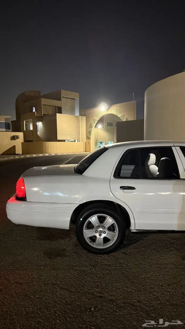 فورد بوليسي 0