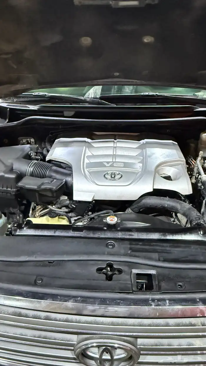 مكينة لاندكروزر لكزس 570 ضمان سنة 0