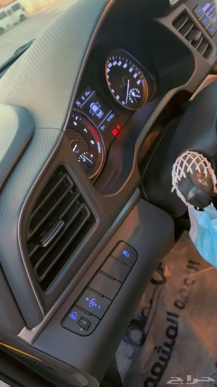 للبيع الالنترا افانتي 202 وارد كوري 1.6 بنزين 10