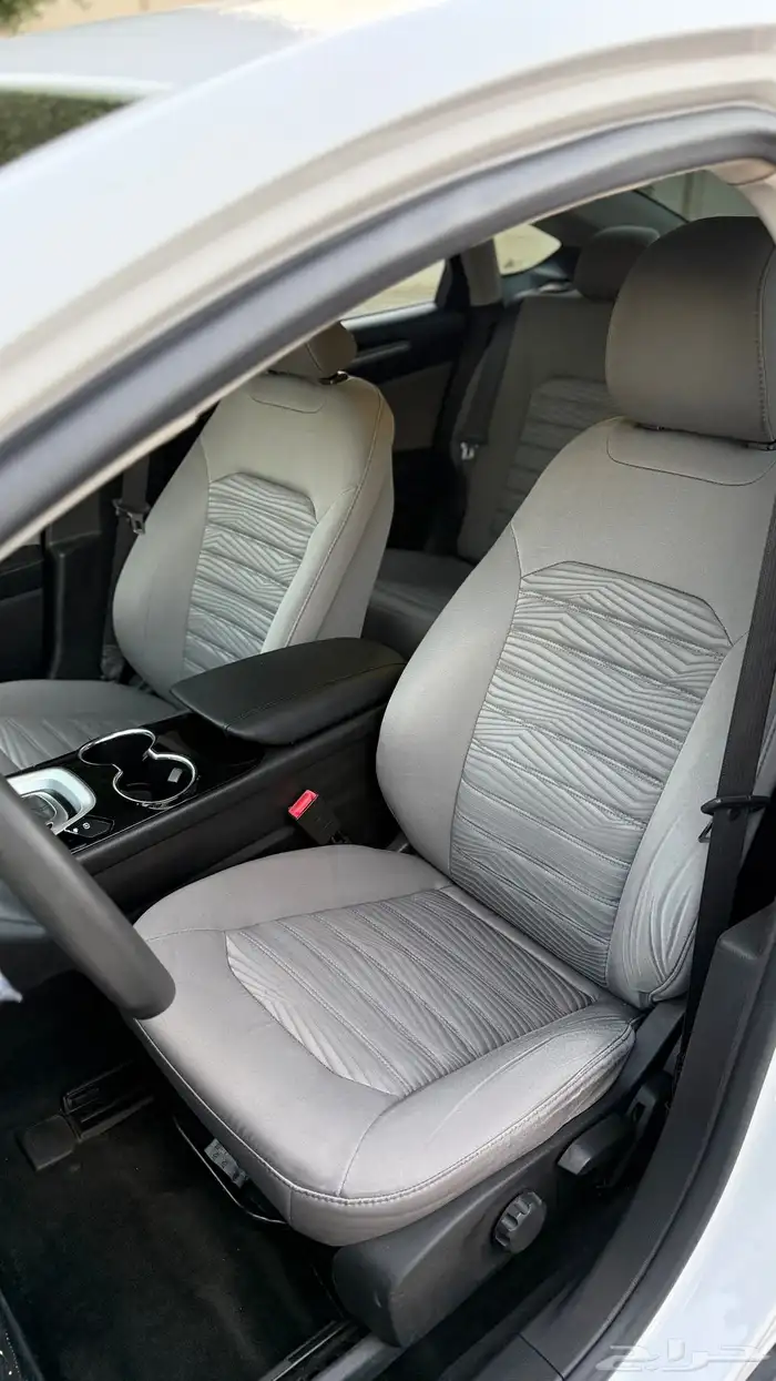 للبيع فورد فيوجن 2016 نظيف جدا 14