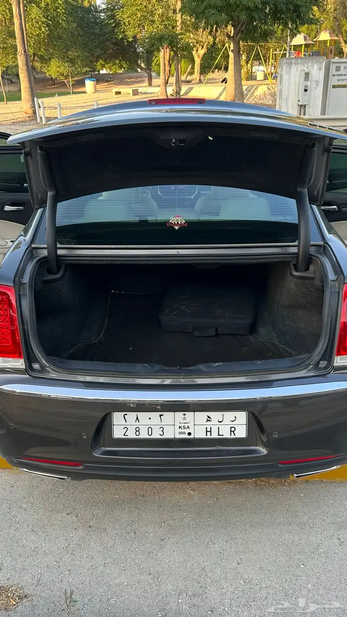 كرايسلر C300 17