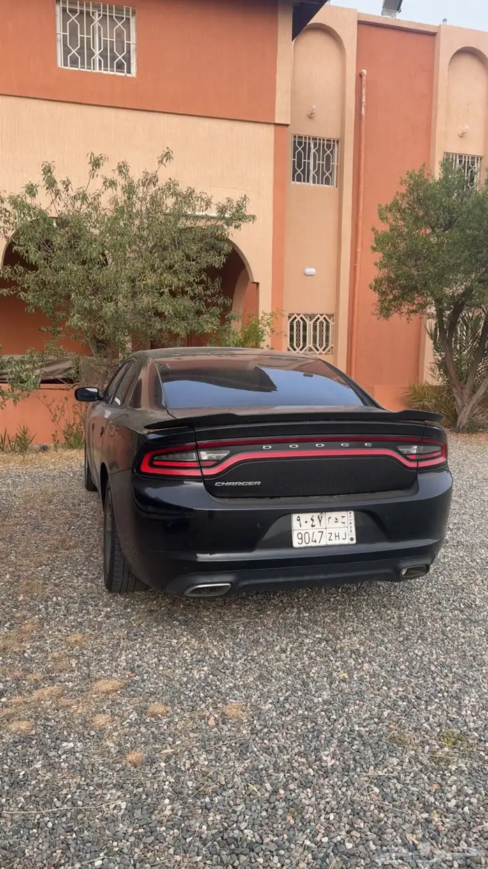 دوج تشارجر 2015 2