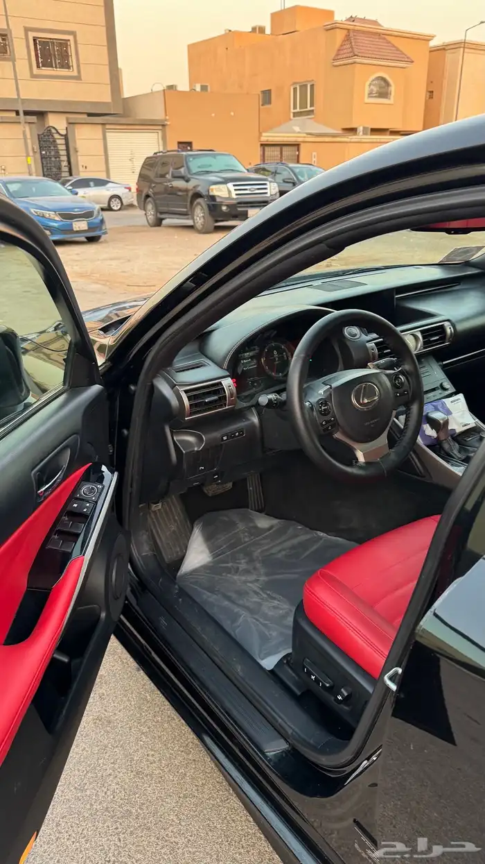 لكزس is2016 بدي وكاله 10