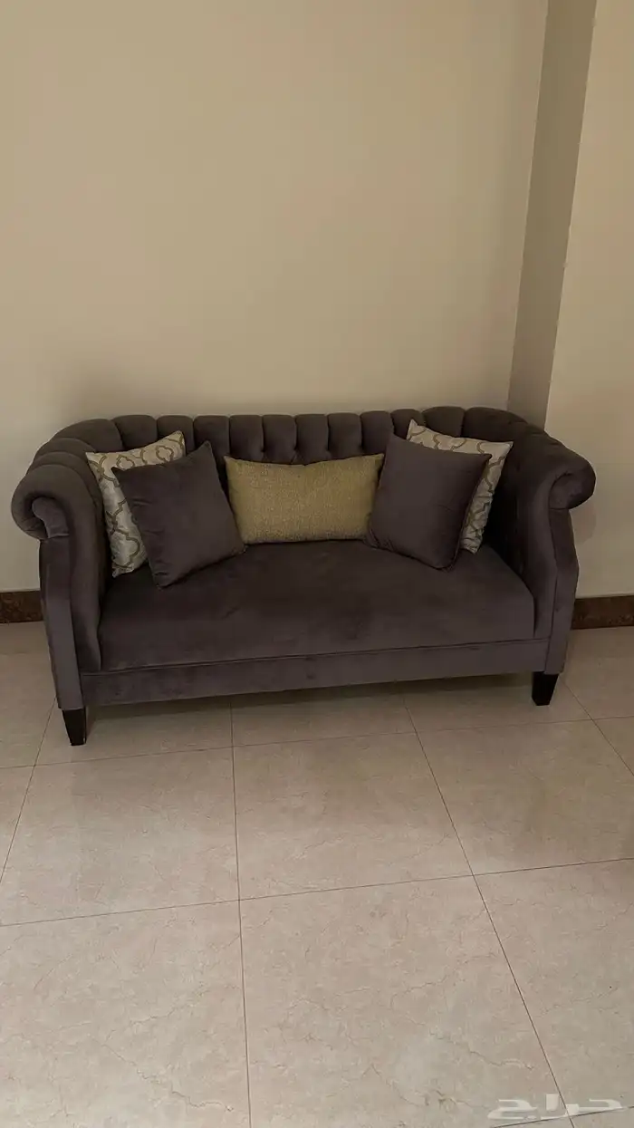 طقم اثاث جديد استخدام سنتين 1