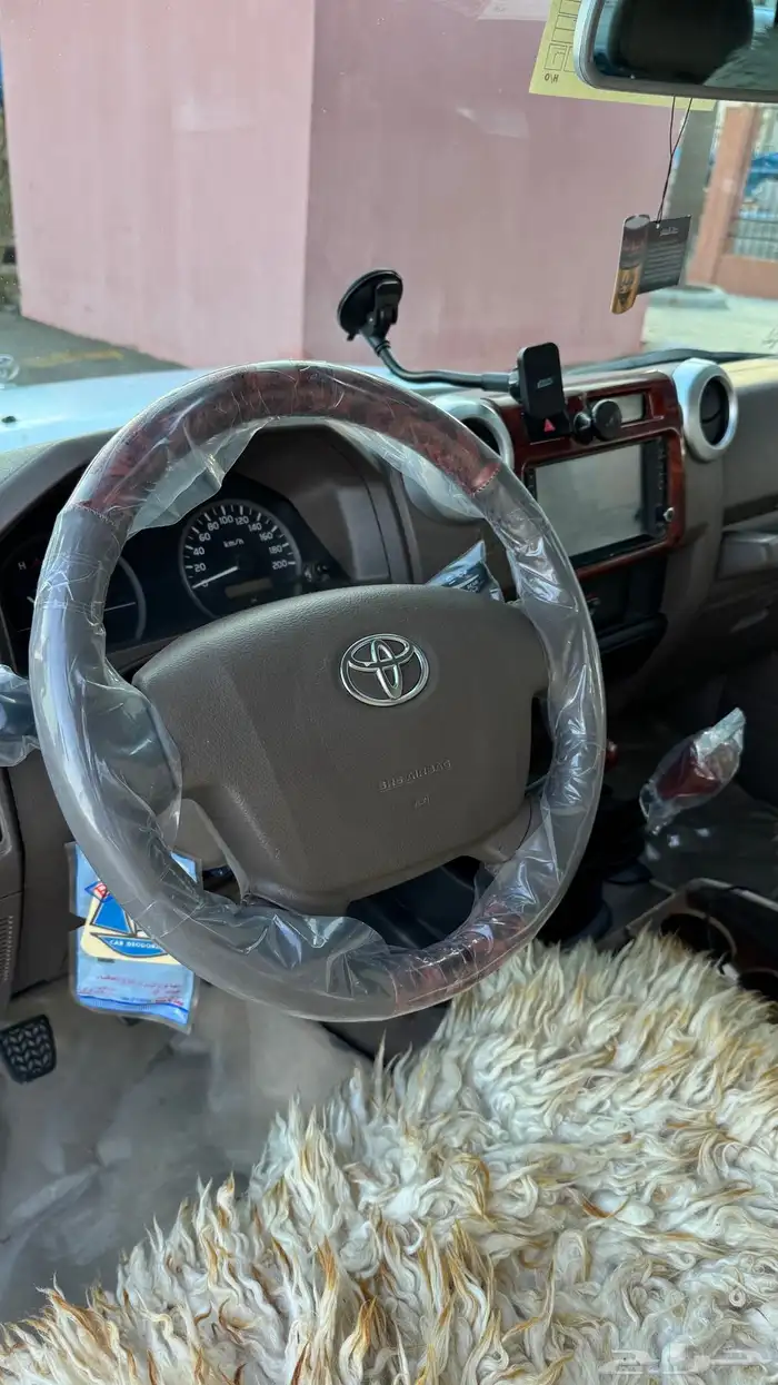 للبيع جيب ربع بلد 47