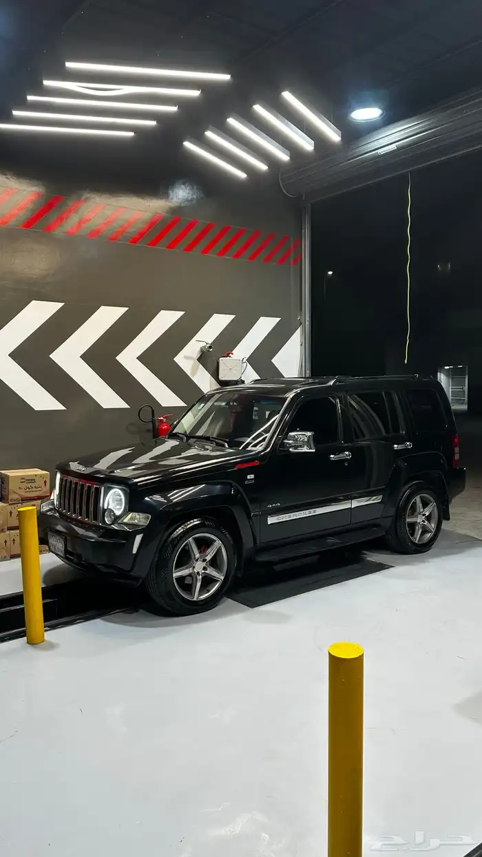 جيب شروكي ليمتد 2012 15