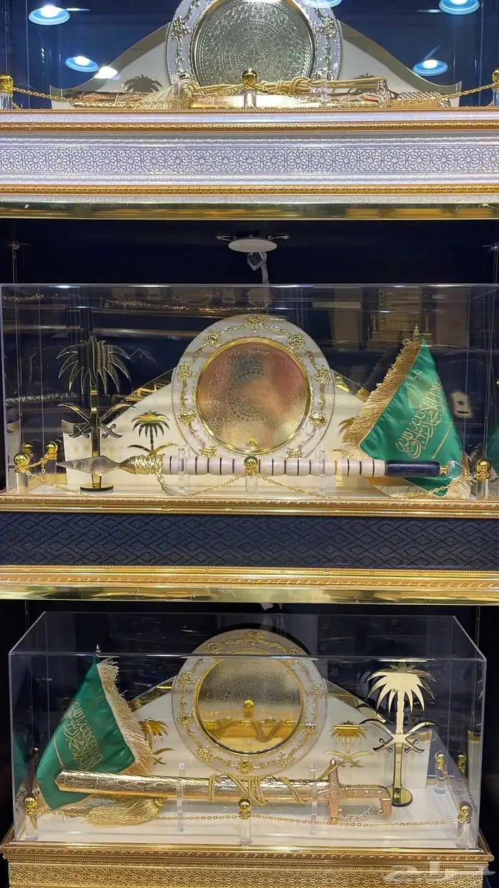 بشت وبر شتوي هدايا زواج ترقية تقاعد تكريم منزل جديد 26