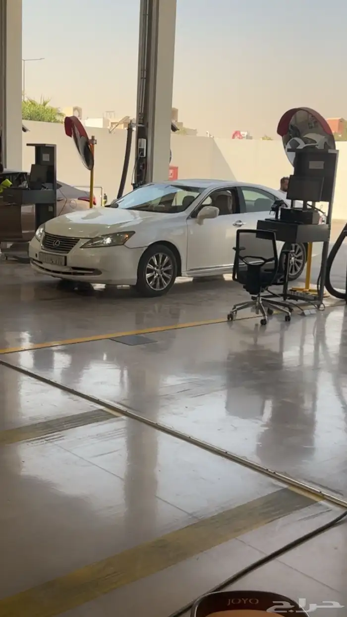 للبيع لكزس es 2008 0