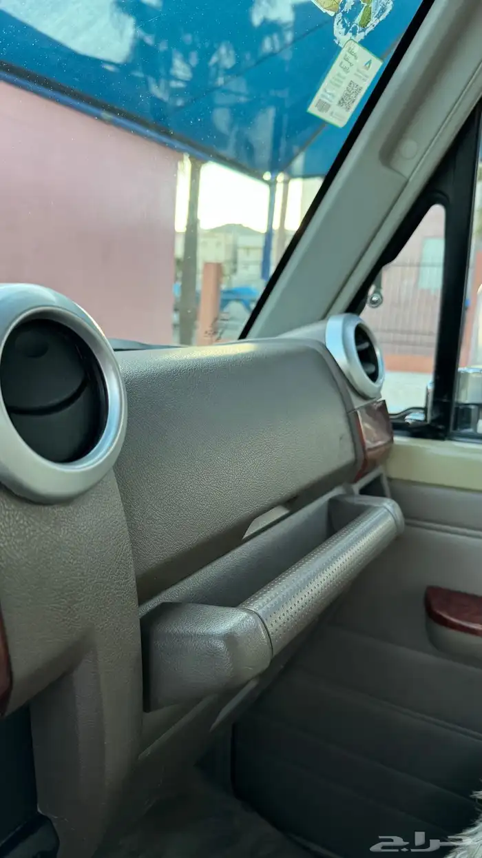 للبيع جيب ربع بلد 51