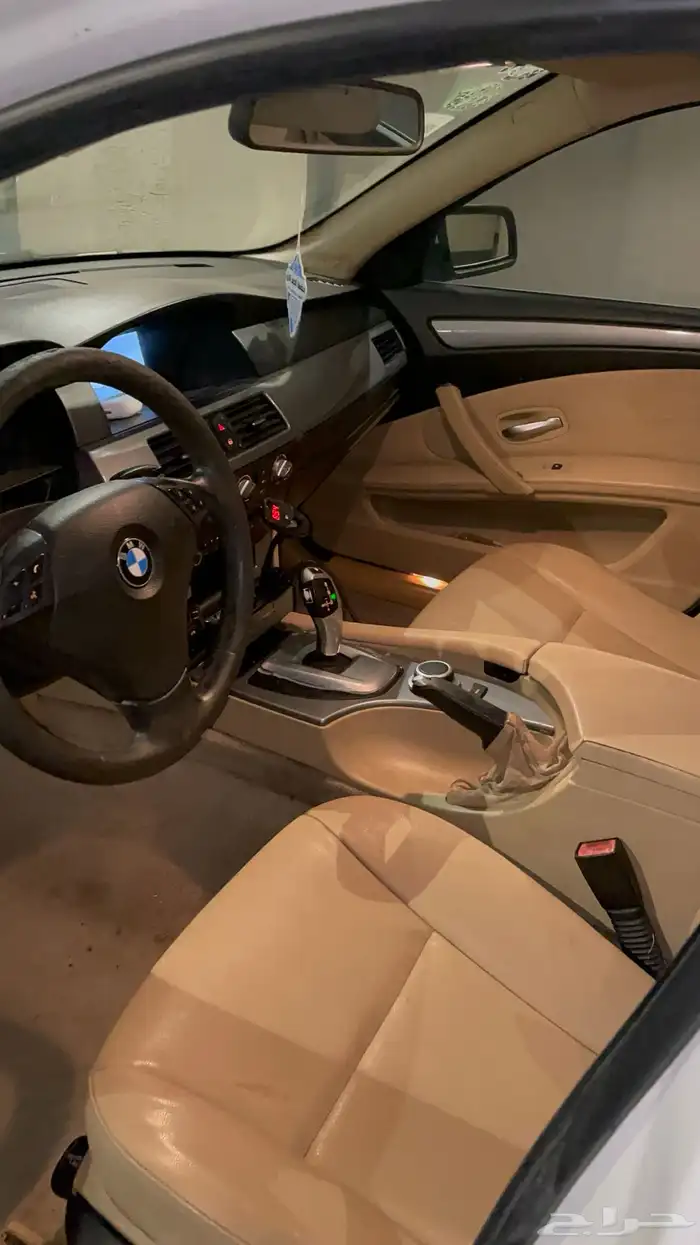 BMW 520i 2008 7