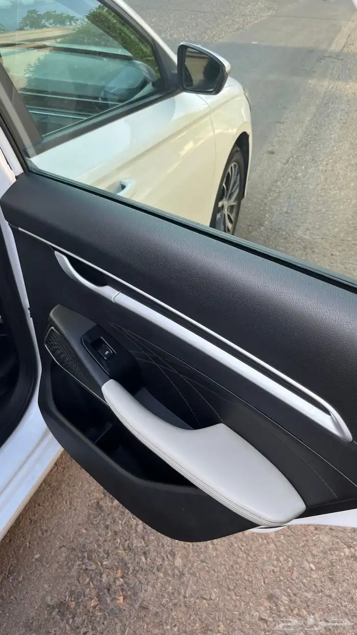 جيلي امجراند 2023 نظيفة 25