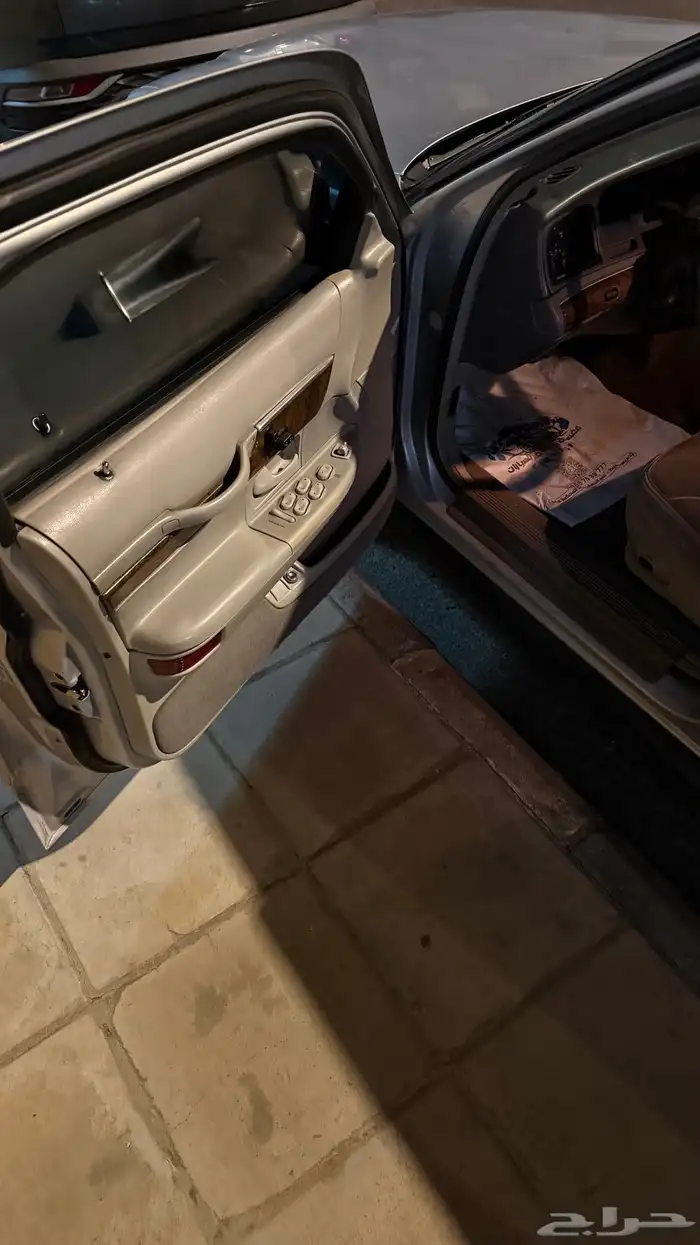 فورد جراند ماركيز 1