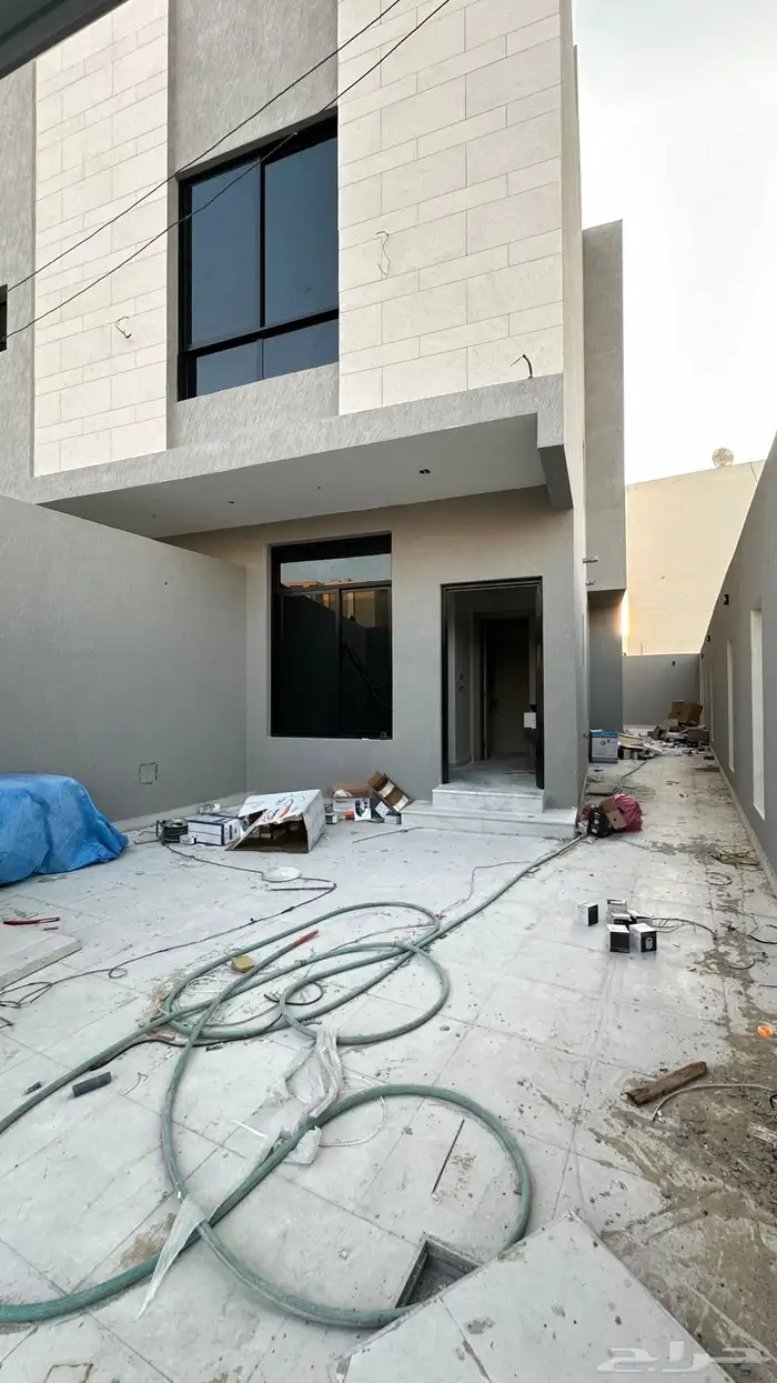 للبيع شقق دبلكس خلف آلسعودي الألماني 1