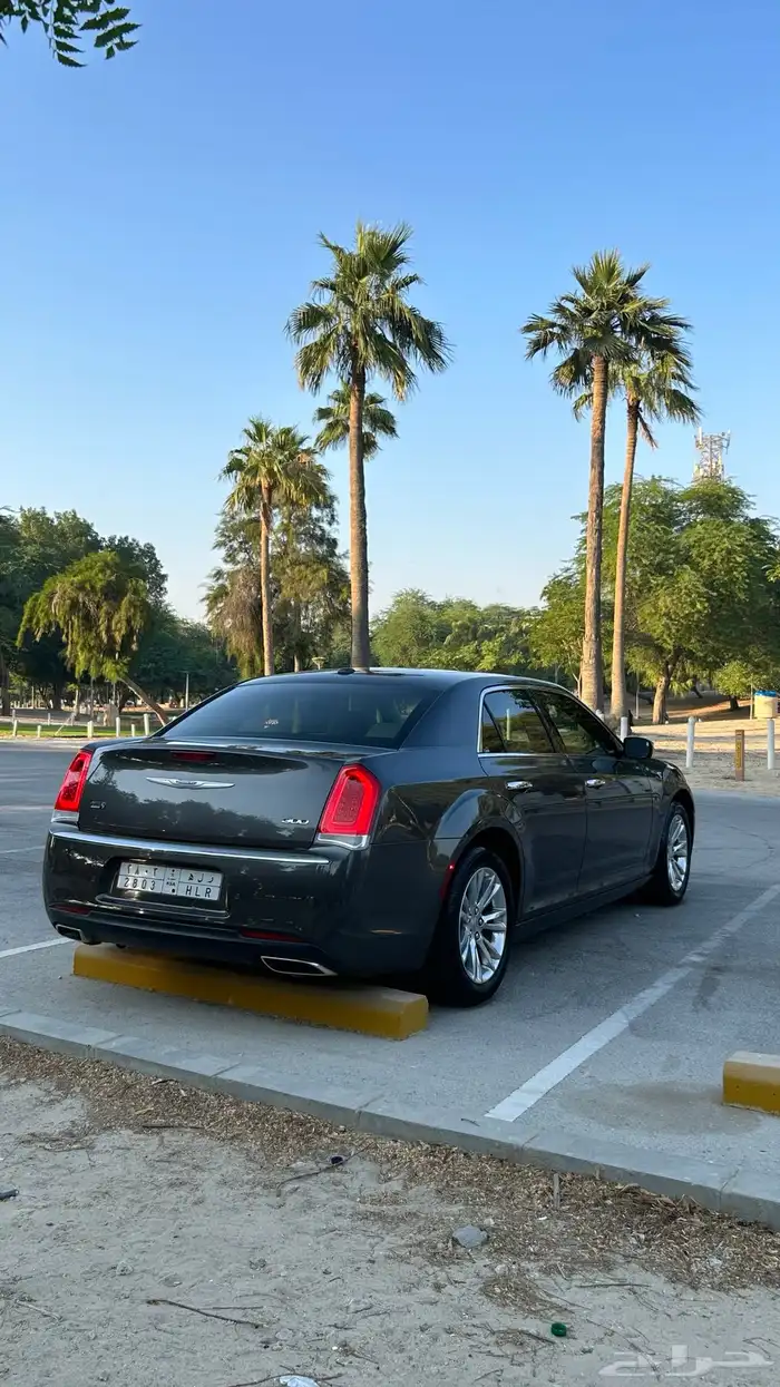 كرايسلر C300 6