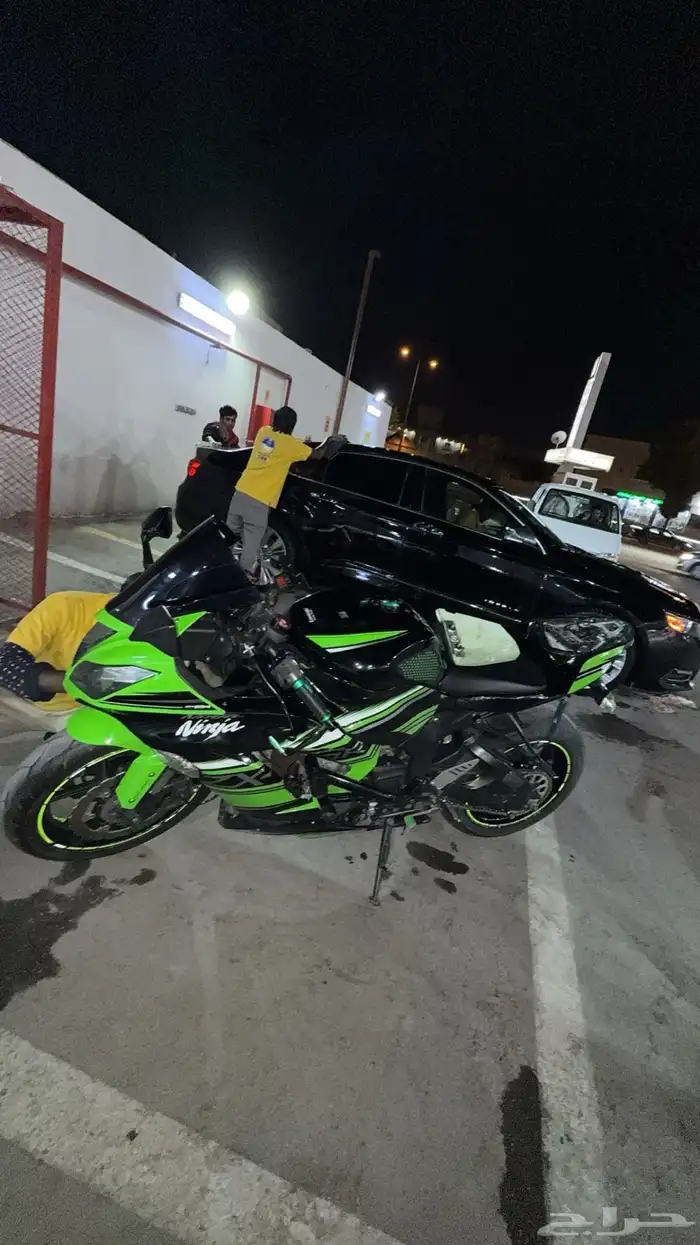 دباب ريس (كوازاكي) ZX6R 4