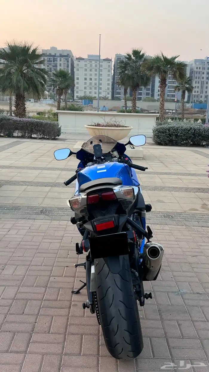 دباب ريس سوزوكي للبيع 750 موديل 2021 5