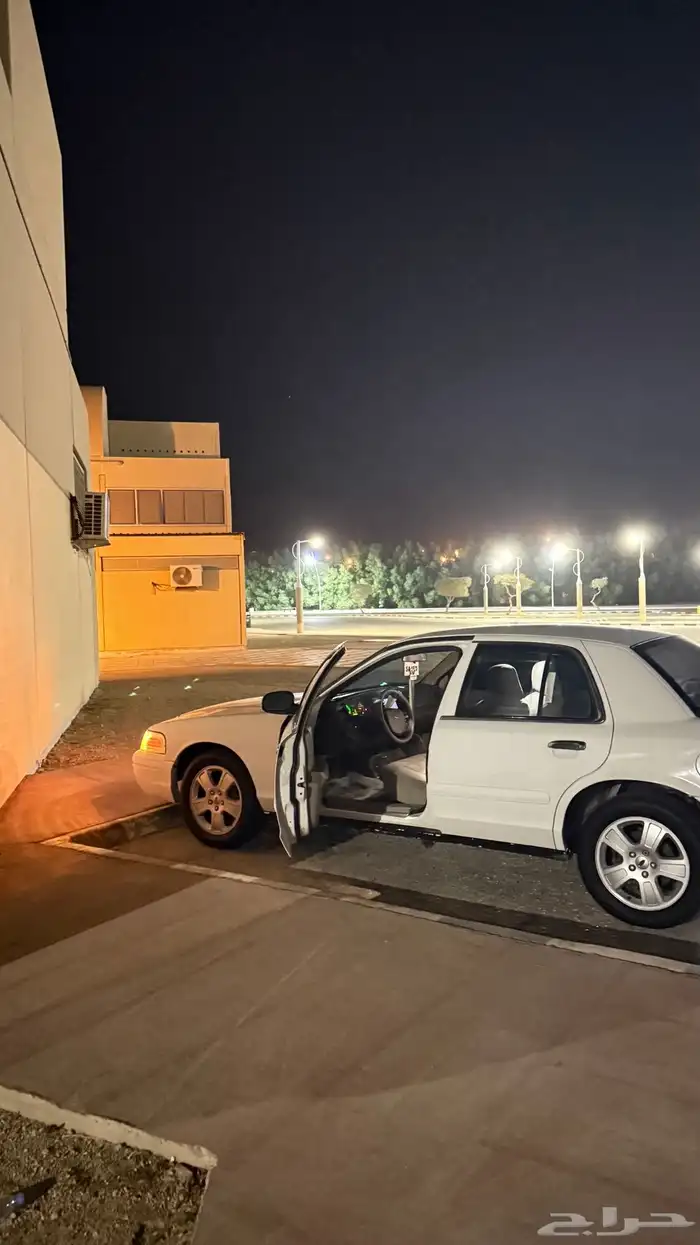 فورد بوليسي 4