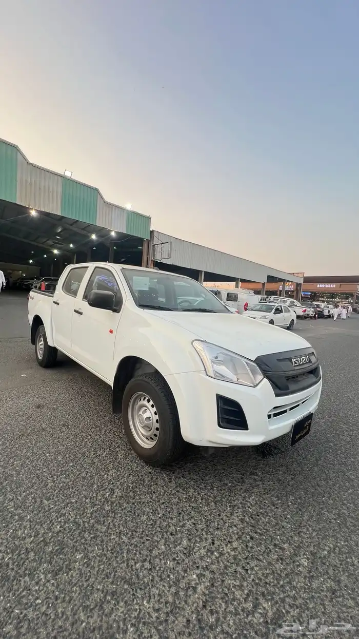 ايسوزو 2025 دبل غمارتين ديزل ديماكس 1