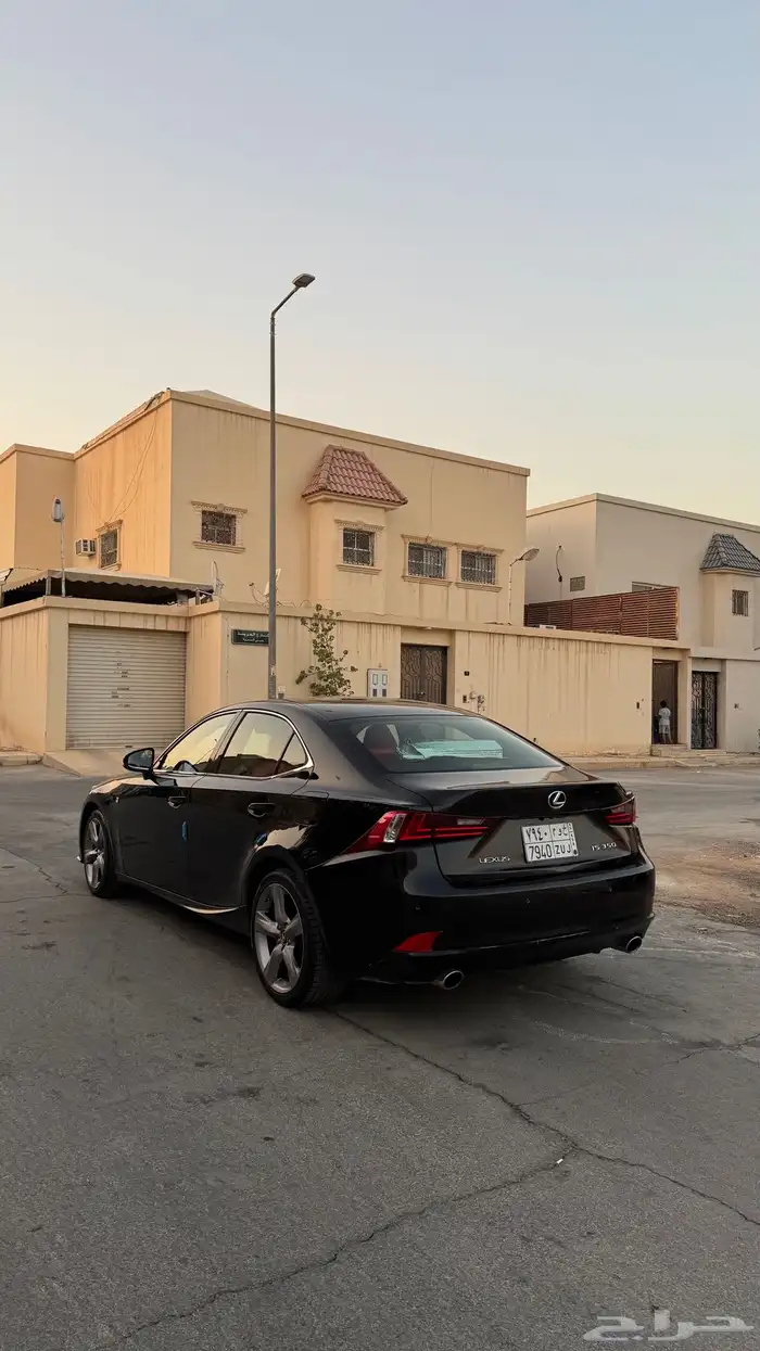 لكزس is2016 بدي وكاله 18