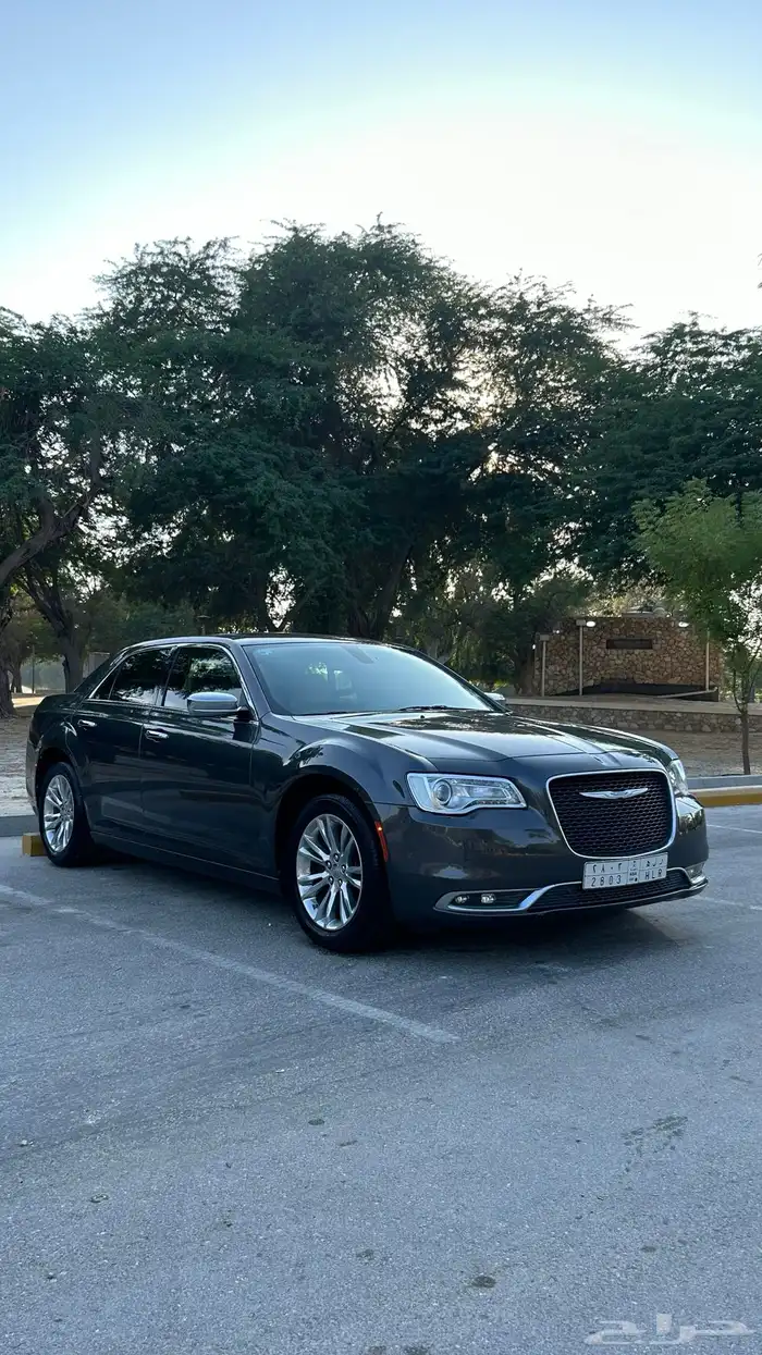 كرايسلر C300 1