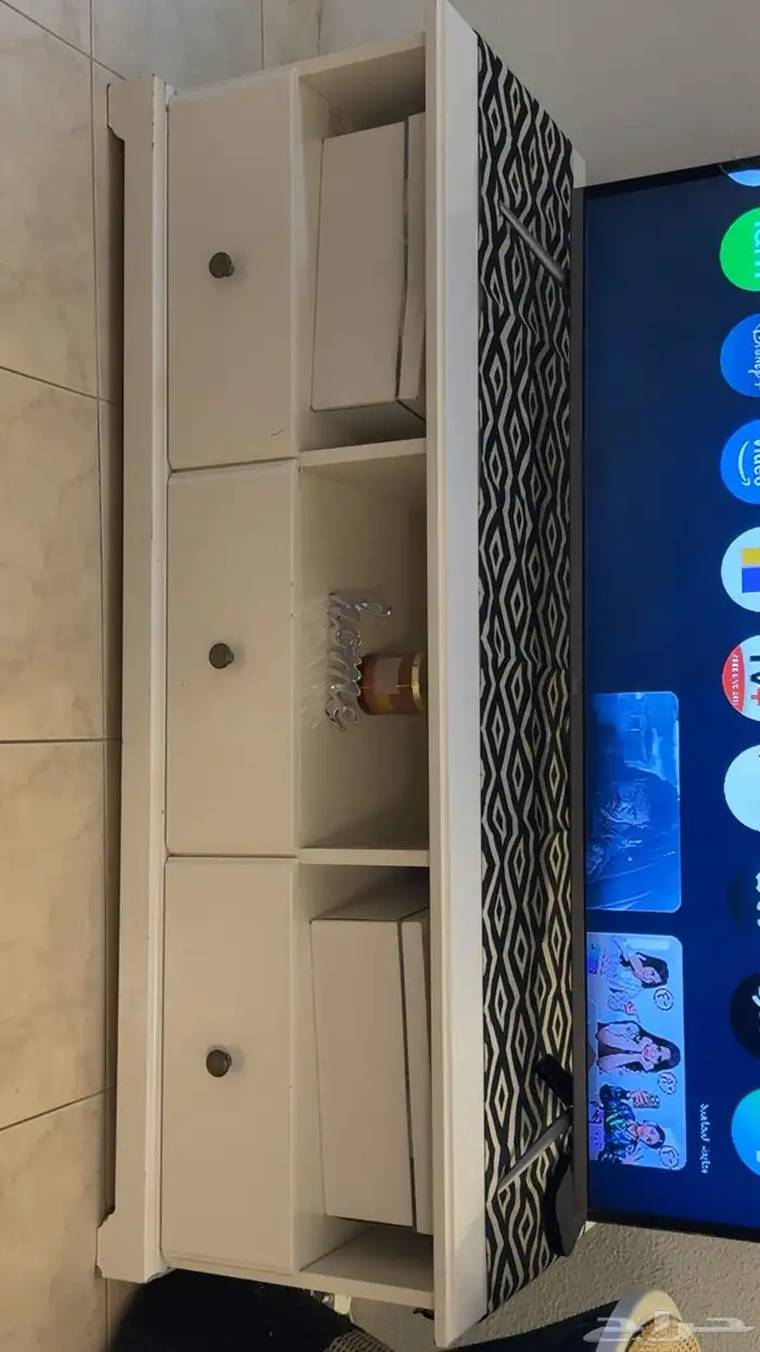 طاولة تلفزيون 0