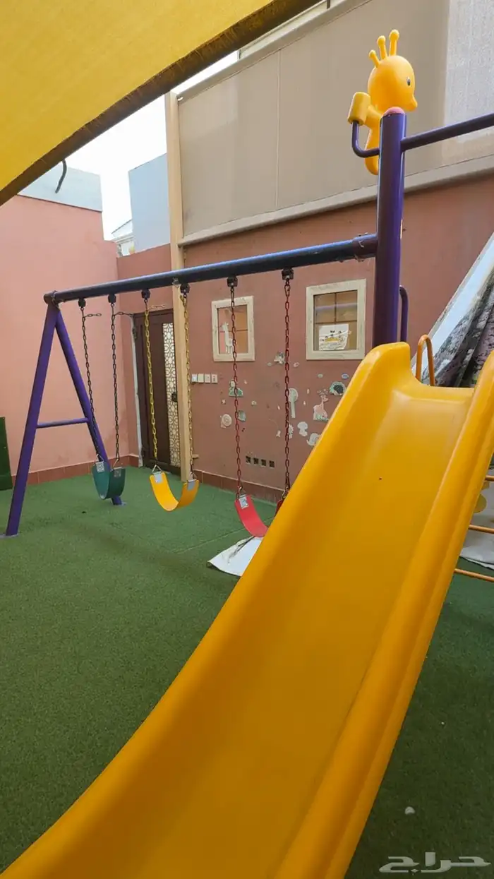 مراجيح وزحليقة مستورده نظيفة 0