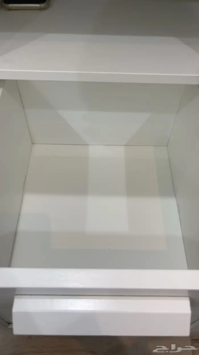 طاولة سرير 2