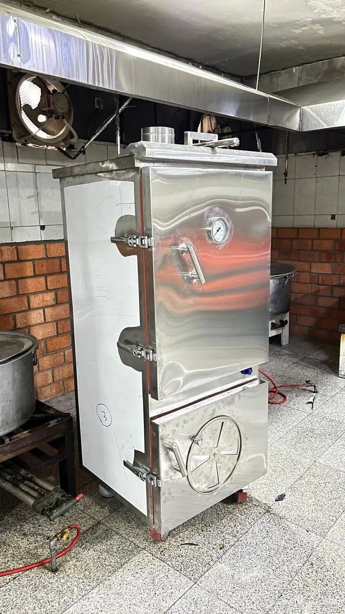 طاولات هود ابواب ستانلس ستيل 22