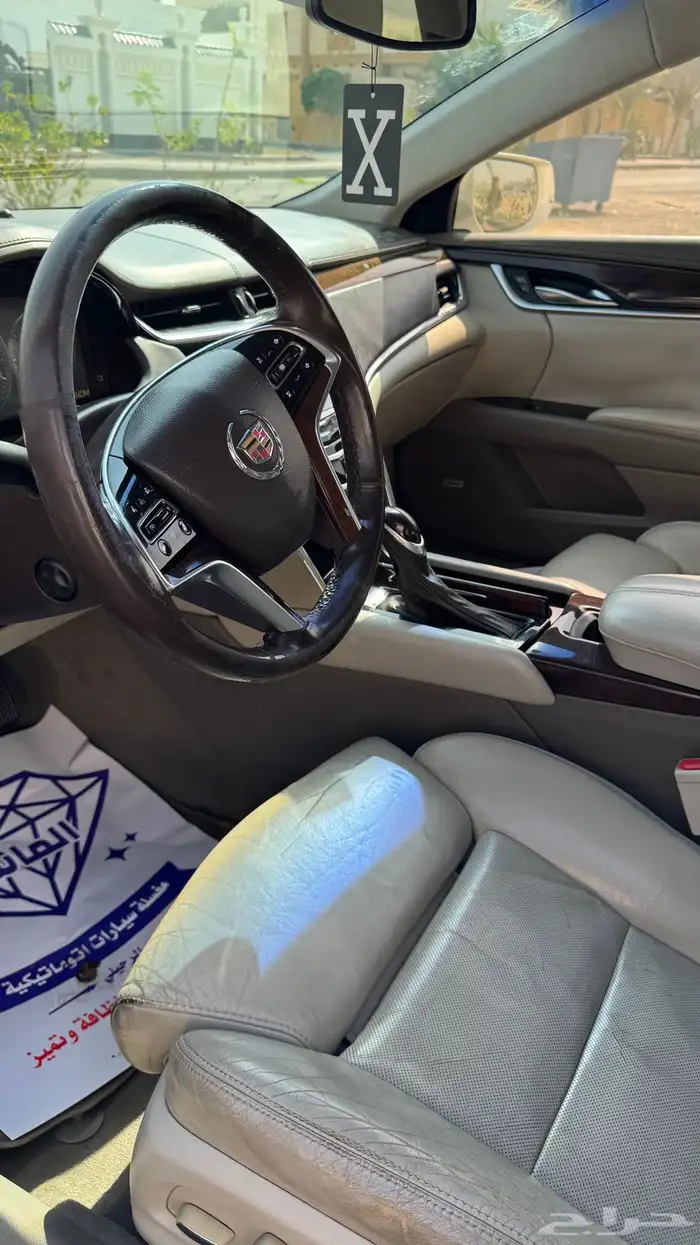 كاديلاك XTS 10